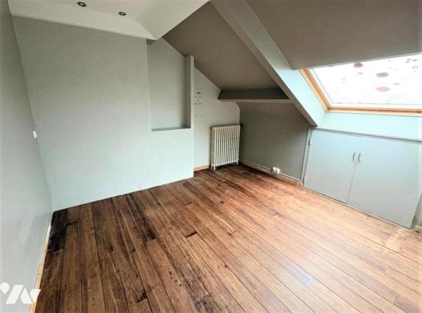 St Nazaire, à deux pas de la gare de Méan-Penhoet, maison T6 de 150 m² hab. (202 m² utiles)