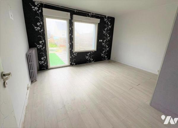 St Nazaire, à deux pas de la gare de Méan-Penhoet, maison T6 de 150 m² hab. (202 m² utiles)