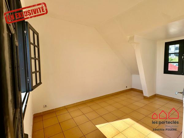 Un appartement/maison de 5 pièces SAINT DENIS (Domenjod)