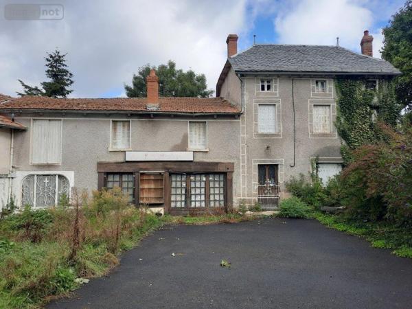 Maison à vendre à Saint-Georges dans le Cantal (15100), ref : 044/823