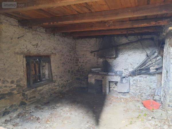 Maison à vendre à Saint-Georges dans le Cantal (15100), ref : 044/823