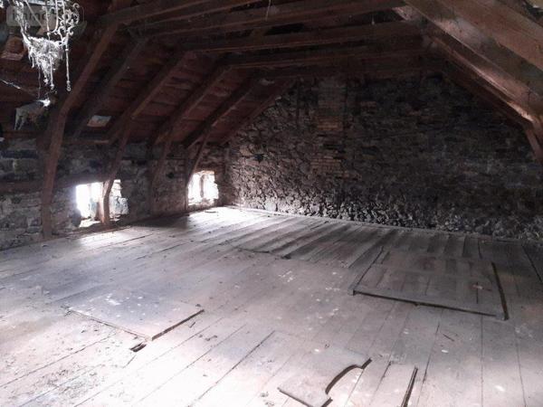 Maison à vendre à Saint-Georges dans le Cantal (15100), ref : 044/823