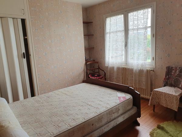 Maison  4 pièce(s)  3 chambre(s)  94 m²