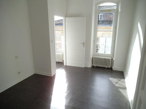 Immeuble à vendre 389 610 € Marmande 430 m² DPE C