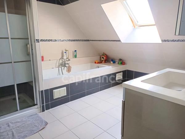 Maison à vendre 6 pièces VILLENEUVE SUR YONNE (89)