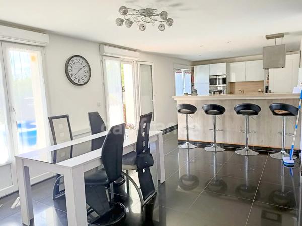 Maison à vendre 6 pièces VILLENEUVE SUR YONNE (89)