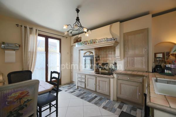 MERY SUR OISE (95) - Maison à vendre 214m² sur 2000m² de terrain