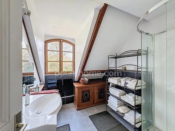 MERY SUR OISE (95) - Maison à vendre 214m² sur 2000m² de terrain