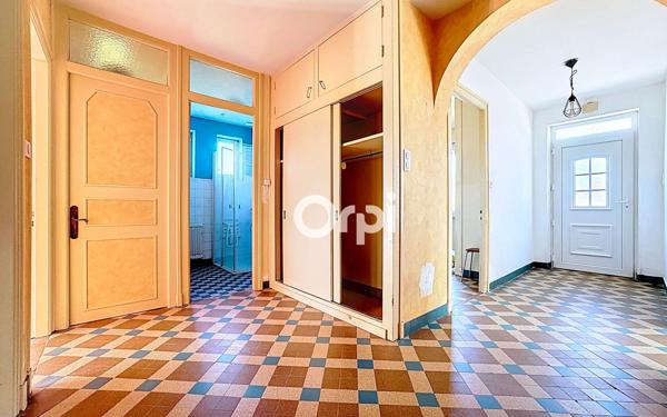 Maison à vendre    4 pièces •  Cussac