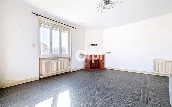 Maison à vendre    4 pièces •  Cussac