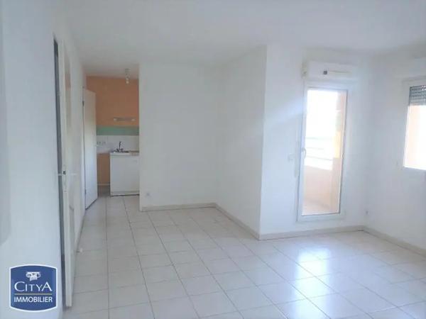 Appartement à louer 2 pièces 45.94m² Carcassonne (11000)