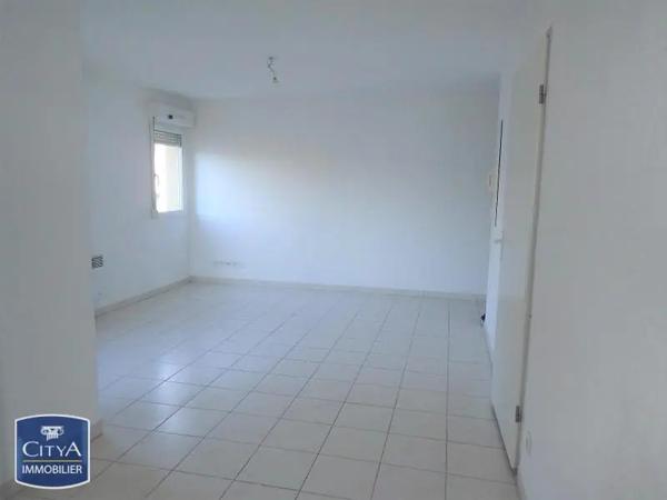 Appartement à louer 2 pièces 45.94m² Carcassonne (11000)