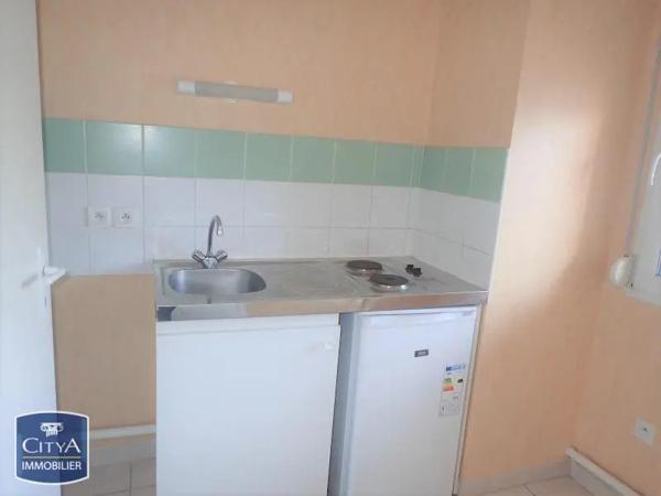 Appartement à louer 2 pièces 45.94m² Carcassonne (11000)