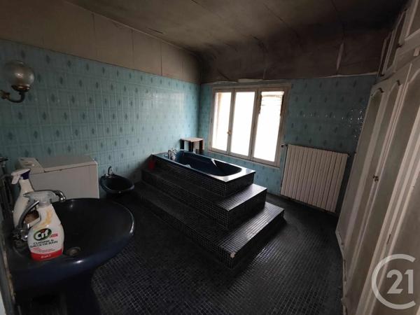Immeuble à vendre  290,16 m 2   FRANCONVILLE LA GARENNE  - 95