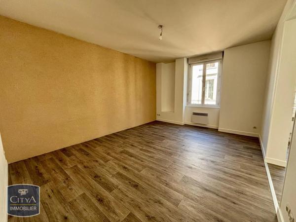 Appartement à louer 2 pièces 48.76m²