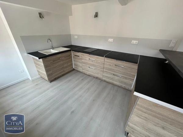 Appartement à louer 2 pièces 43.5m² Châlons-en-Champagne (51000)