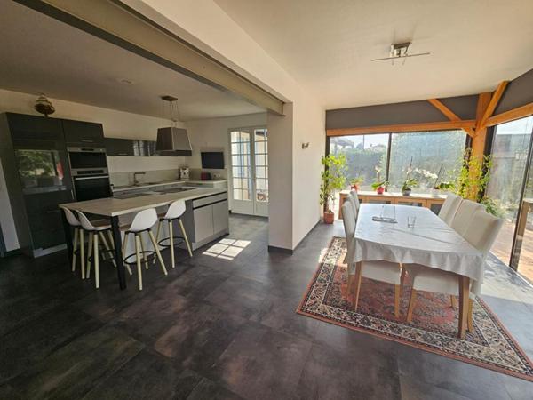 Maison familiale 6 pièces  167 m²  Montaigu -Vendée