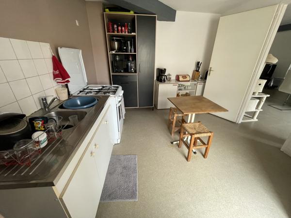 APPARTEMENT T4 - CENTRE VILLE SAINTES