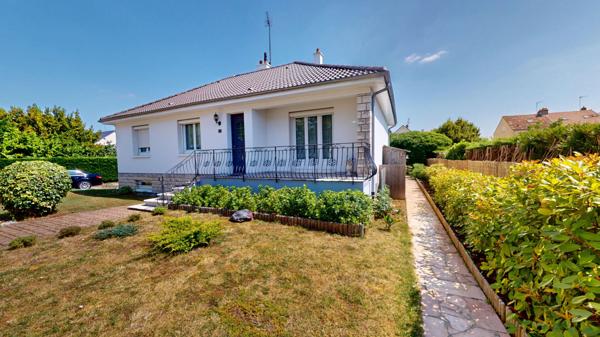 Maison de 3 chambres plus sous sol aménagé à Châteauroux 5 pièce(s)