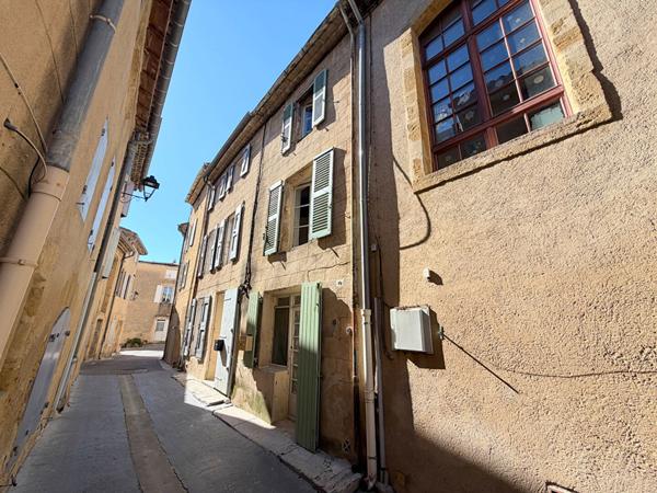 A VENDRE 84160 CADENET MAISON DE VILLAGE TYPE 3 PIECES D'ENVIRON 87M²