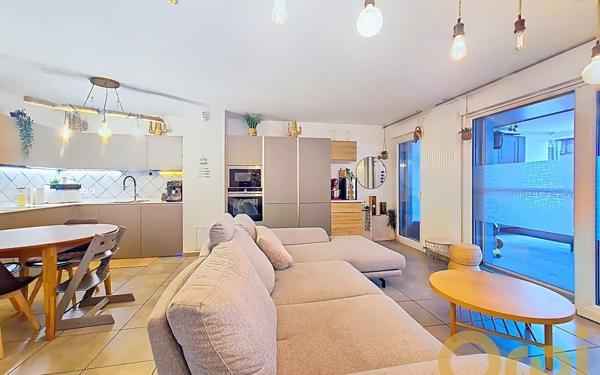 Appartement à vendre    3 pièces • 78 m2 Saint-Julien-en-Genevois