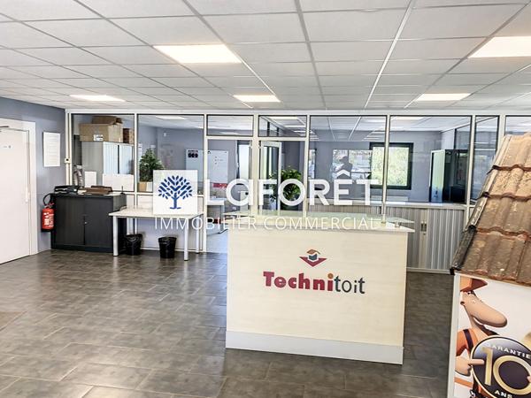 Location local commercial Roncq - 721 m² - 6 250 €/mois