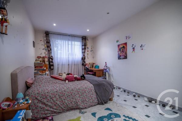 Appartement Duplex à vendre  6 pièces - 145,03 m2 LAGNY SUR MARNE - 77