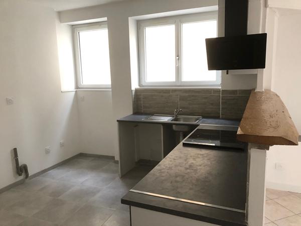 Maison de ville Lezay 4 pièce(s) 72 m2