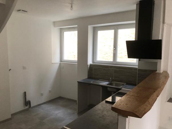 Maison de ville Lezay 4 pièce(s) 72 m2