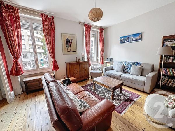 Appartement F4 à vendre  4 pièces - 82,84 m2 LYON - 69007