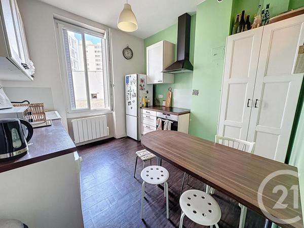 Appartement F4 à vendre  4 pièces - 82,84 m2 LYON - 69007