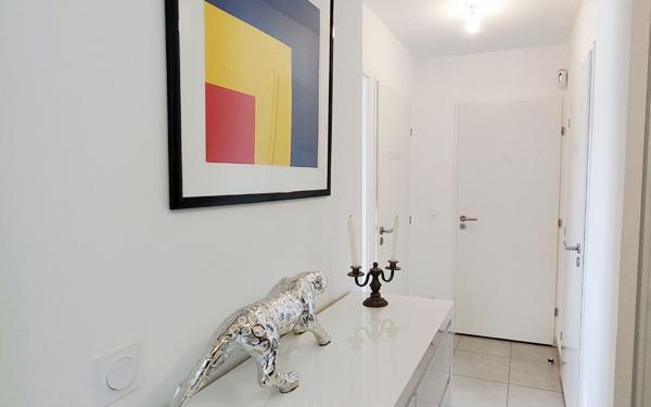 Appartement à vendre    3 pièces • 55,41 m2 Saint-Laurent-du-Var