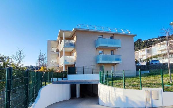 Appartement à vendre    3 pièces • 55,41 m2 Saint-Laurent-du-Var