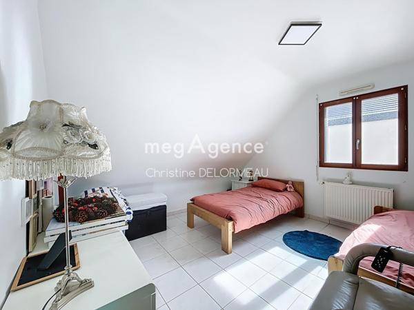 Maison à LA GOUESNIERE, 35350 - 6 pièces 109m²