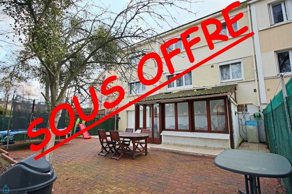 Charmante maison, beau volume et proche toutes commodités