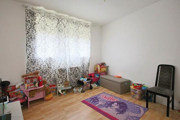 Charmante maison, beau volume et proche toutes commodités