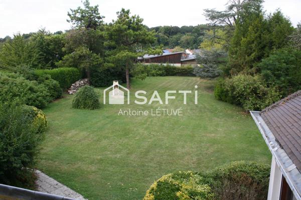 Pavillon Bourgeois de 5 chambres sur Jardin arboré