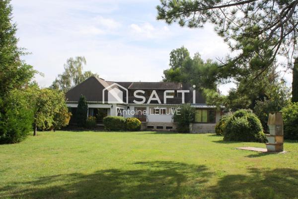 Pavillon Bourgeois de 5 chambres sur Jardin arboré