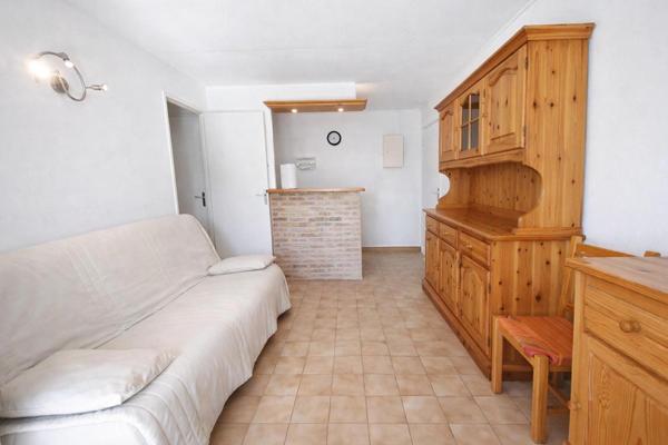 T2 EN REZ DE JARDIN + PARKING (GARAGE POSSIBLE EN OPTION)