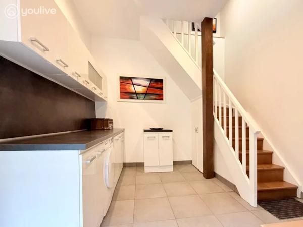 BIEN D’EXCEPTION AU CŒUR DE SAINT-VALERY-EN-CAUX MAISON + ANNEXE + PATIO – VUE PORT – NOUVEAU PRIX 395 000 € HAI