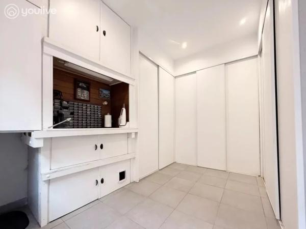 BIEN D’EXCEPTION AU CŒUR DE SAINT-VALERY-EN-CAUX MAISON + ANNEXE + PATIO – VUE PORT – NOUVEAU PRIX 395 000 € HAI