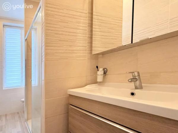 BIEN D’EXCEPTION AU CŒUR DE SAINT-VALERY-EN-CAUX MAISON + ANNEXE + PATIO – VUE PORT – NOUVEAU PRIX 395 000 € HAI