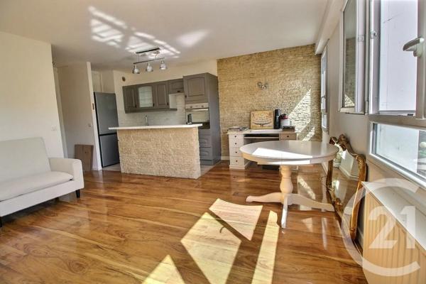 Appartement F2 à vendre  2 pièces - 47,80 m 2   PANTIN  - 93