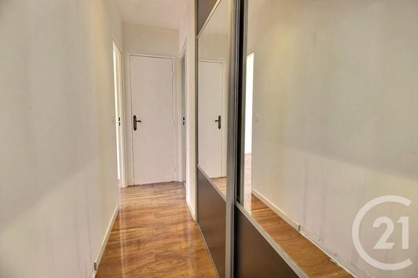 Appartement F2 à vendre  2 pièces - 47,80 m 2   PANTIN  - 93