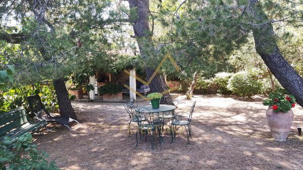 Cavaillon (84300) Propriété individuelle sans vis à vis sur les hauteurs au calme avec vue panoramique, piscine, abri et garage