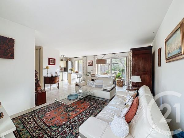 Maison à vendre  4 pièces - 107 m2 MOUGINS - 06