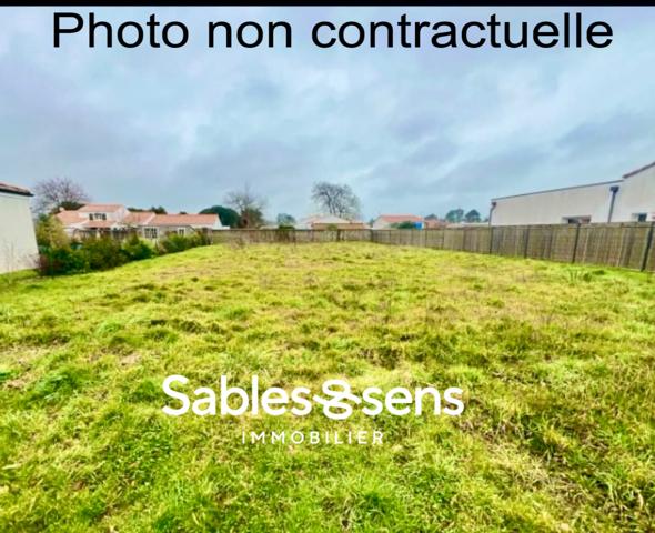 Terrain viabilisé de 482 m2 sur la commune de Longeville sur Mer