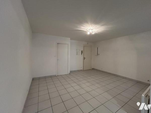 Montélimar, coeur de ville , appartement de 51 .41m2 hab. 
