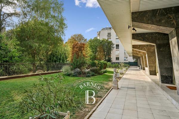 Paris 16ème, Appartement  14 m² à vendre