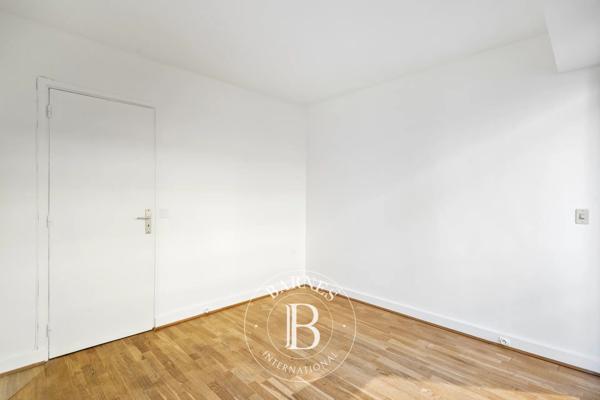 Paris 16ème, Appartement  14 m² à vendre